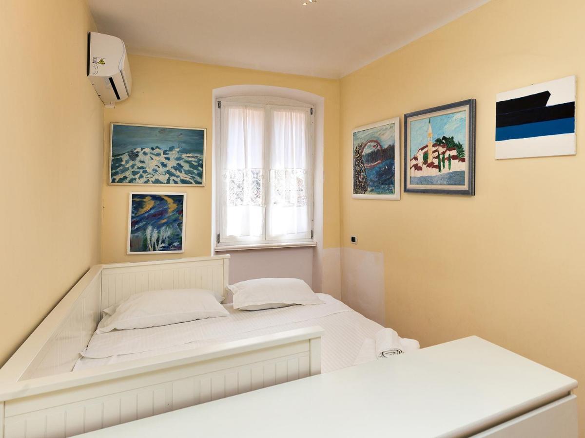 Ferri Fi 2Bdr Apartment By Irundo Rovinj Exteriör bild